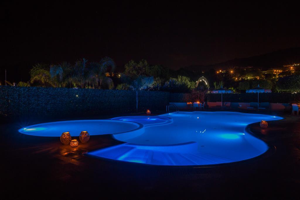 Blu Tropical Resort Zambrone Ngoại thất bức ảnh