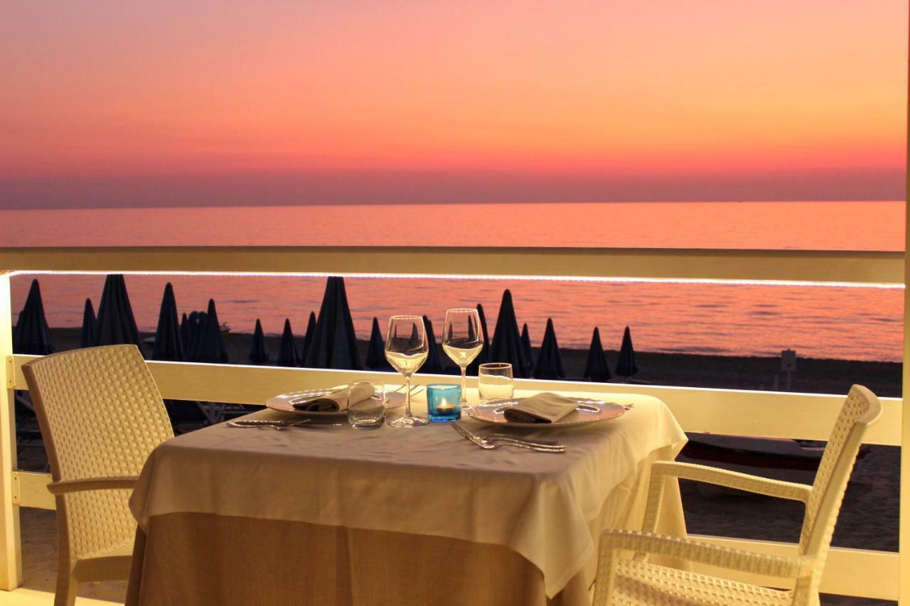Blu Tropical Resort Zambrone Ngoại thất bức ảnh